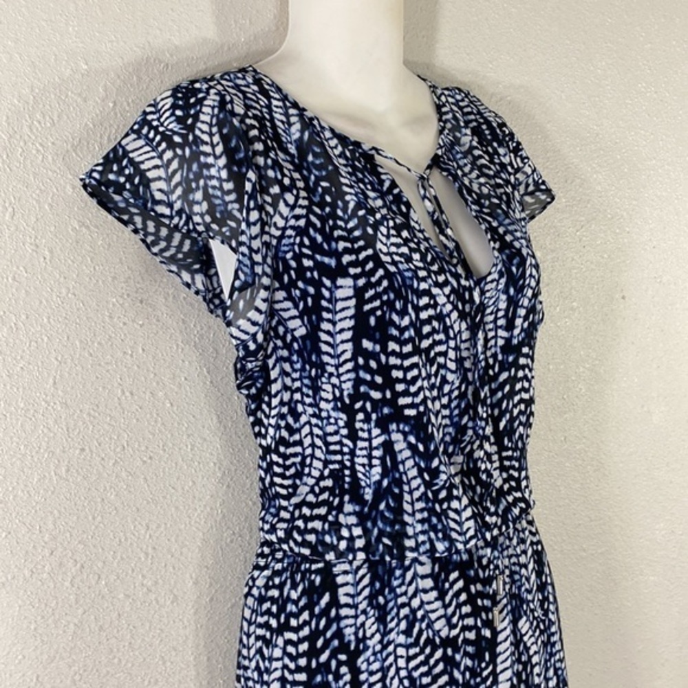 White House Black Market Feather Print Maxi Dress Small S WW17 - Picture 7 of 14